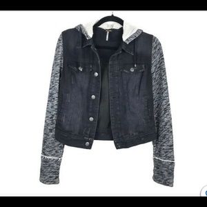 Free People Distressed Denim Jacket W Knit Sleeves